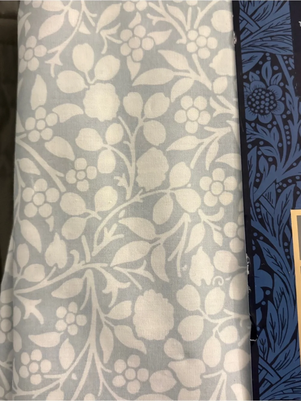 William Morris Cotton Percale Floral Cal King Sheet Set Tonal Clover Soft Blue